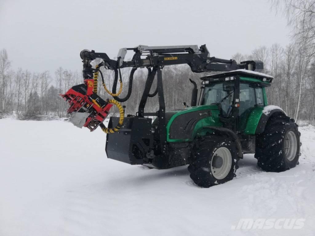 Valtra T202 Harvesters