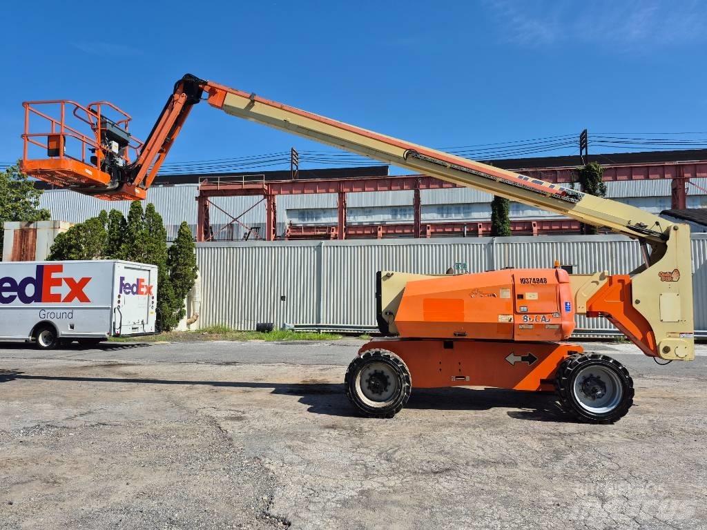 JLG 800 AJ Articulated boom lifts