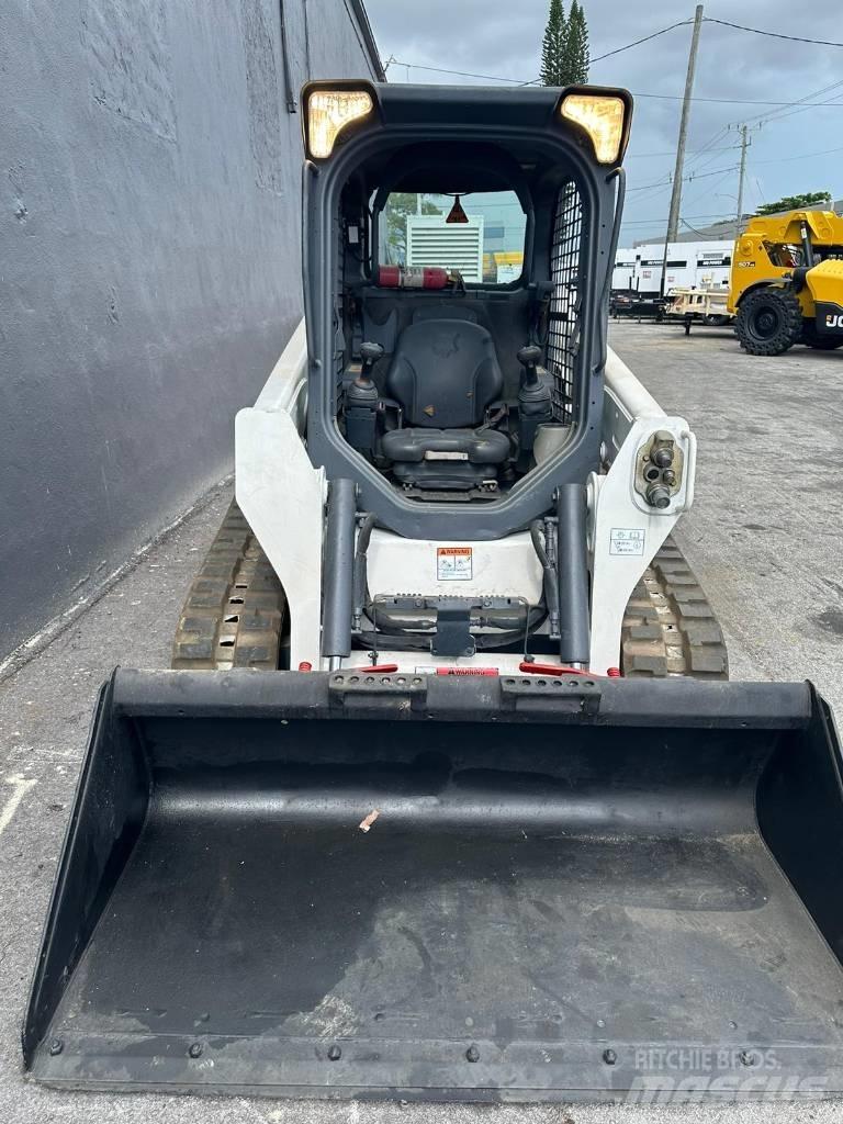 Bobcat T 550 Skid Steer Loaders