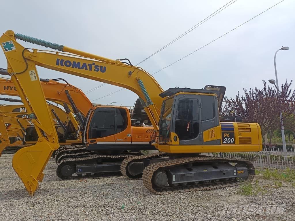 Komatsu PC 200 Crawler Excavators
