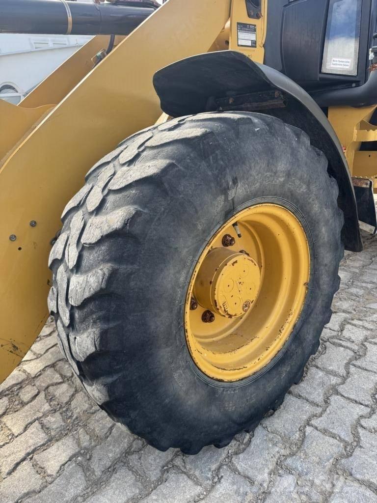 CAT 908M Wheel Loaders