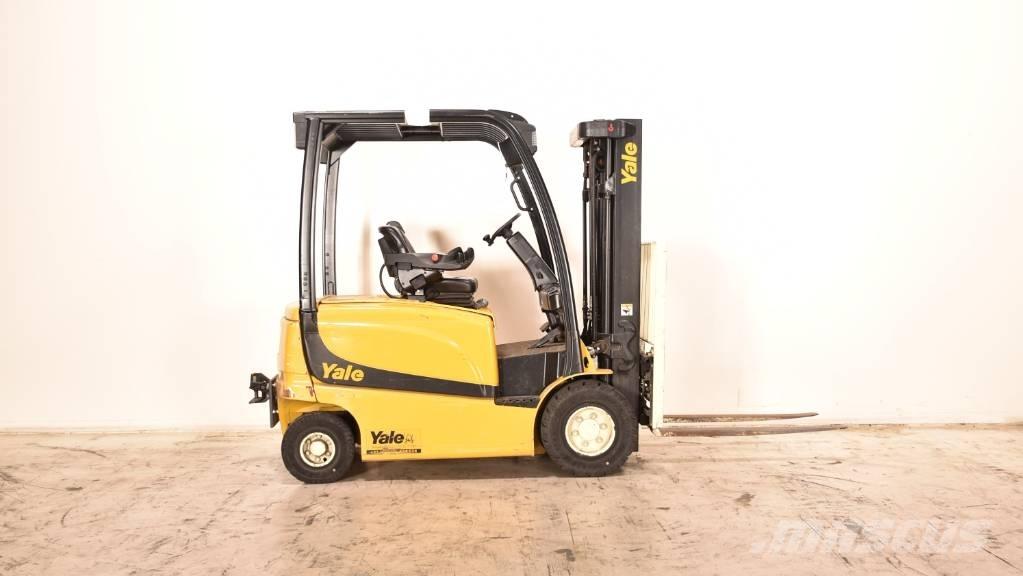Yale ERP25VLE Electric Forklifts