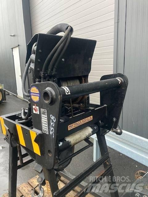 Manitou LIER 4 TON Other Attachment / Components