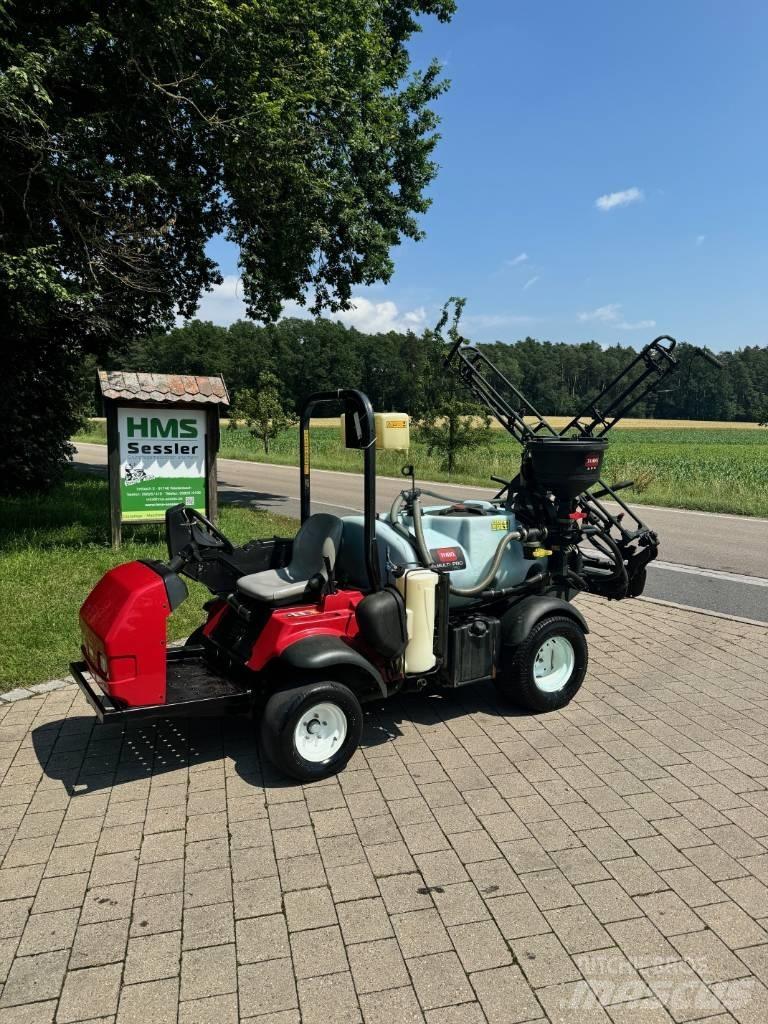 Toro MultiiPro 1750 Top Dressing equipment