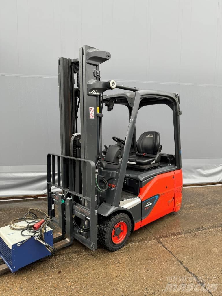 Linde E16-02 Electric Forklifts