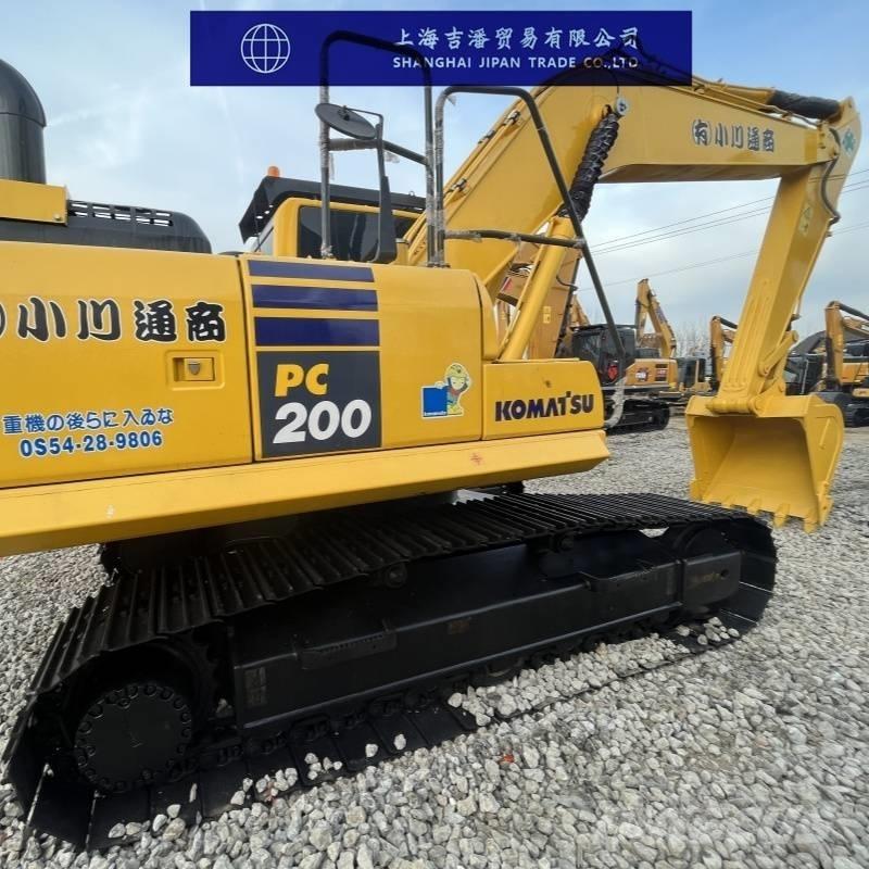 Komatsu PC 200 Crawler Excavators