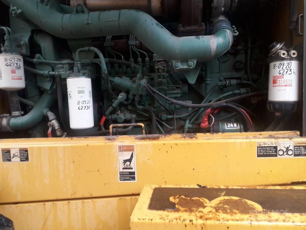Volvo G 780 B Motor Graders