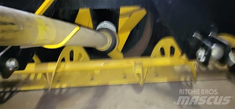 Optimal 2200 Snow Blowers