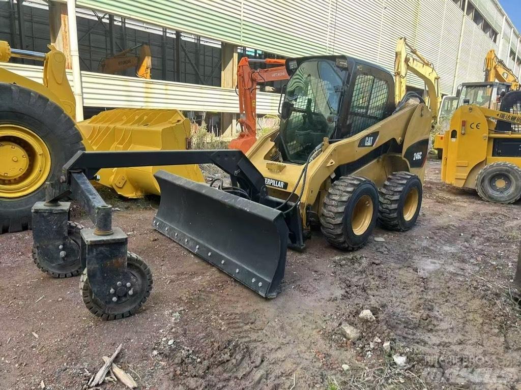 CAT 246 C Skid Steer Loaders