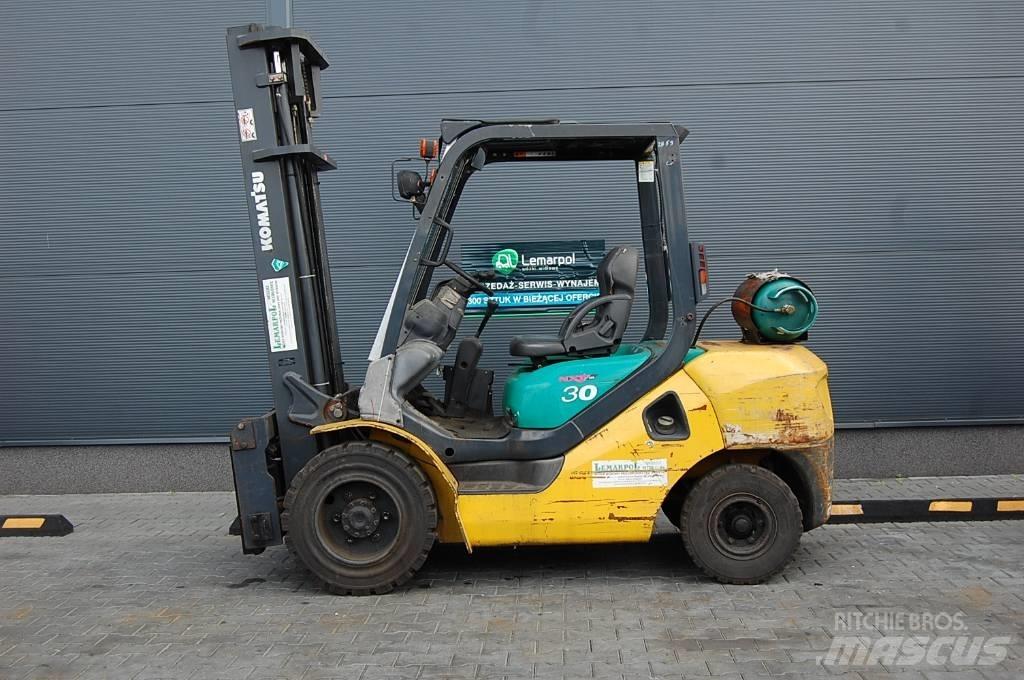 Komatsu FG30C-16 Misc Forklifts