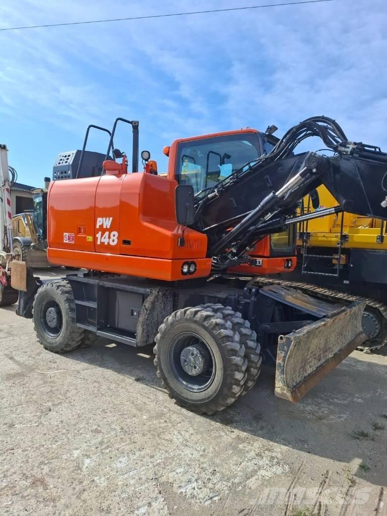 Komatsu PW 148-11 Wheeled Excavators