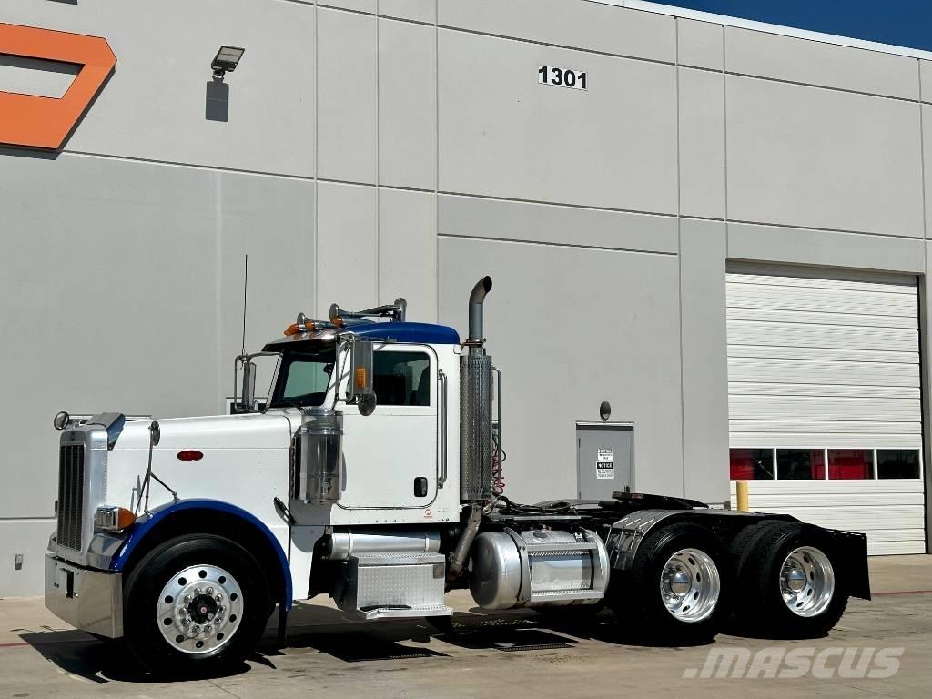 Peterbilt 379 Conventional Trucks / Tractor Trucks