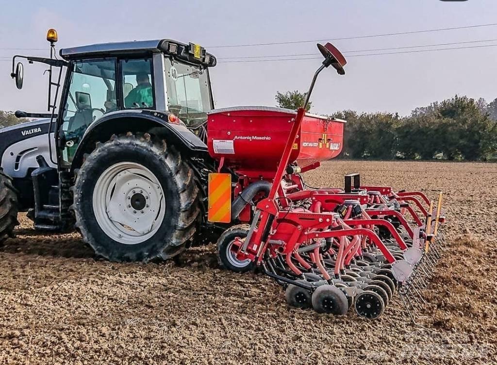 Mascar Montana 500 Precision Sowing Machines
