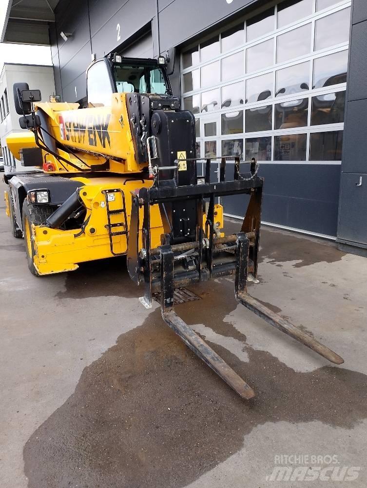JCB Roto 5.55-210 R Telescopic Handlers