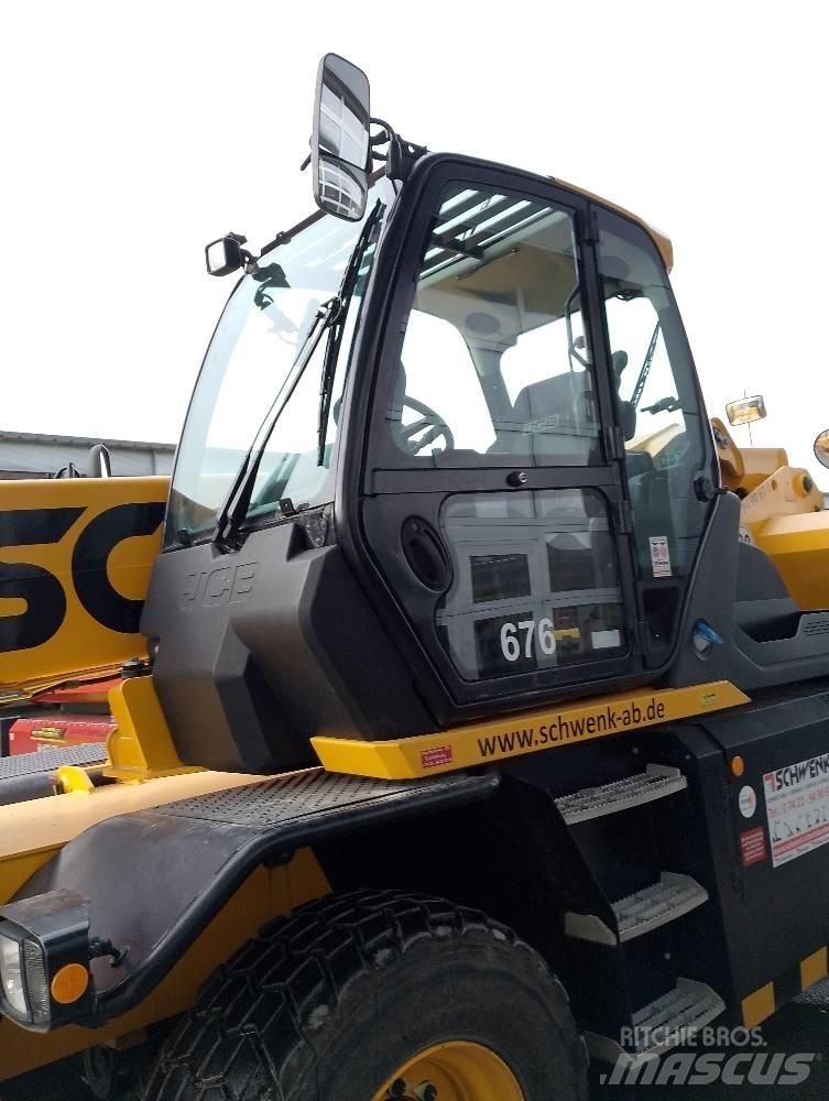 JCB Roto 5.55-210 R Telescopic Handlers
