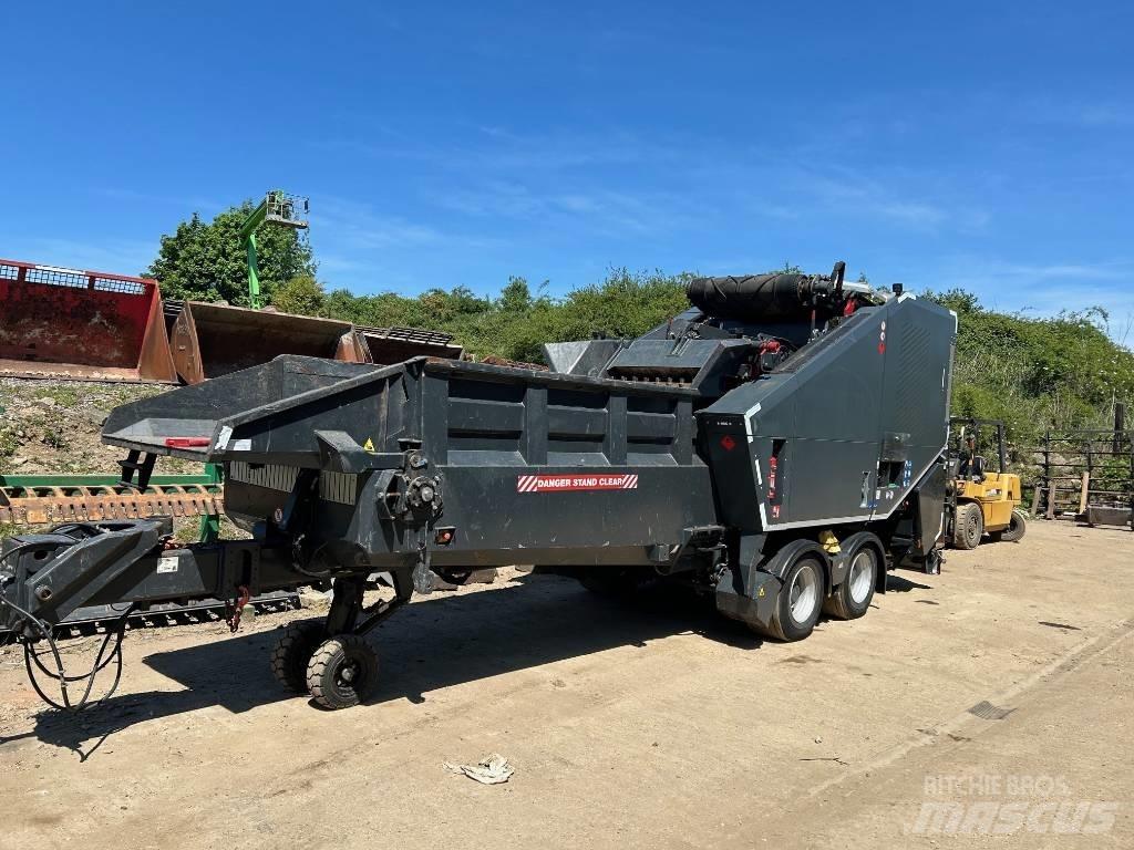 Komptech Axtor 4510 Waste Shredders
