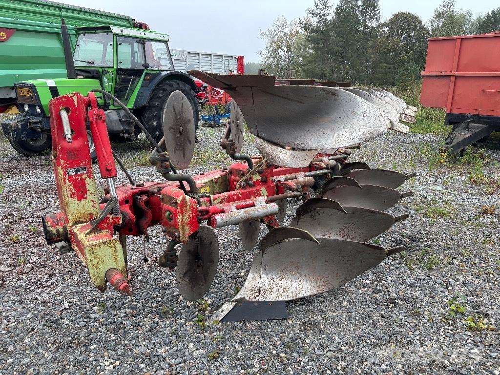 Vogel & Noot M850ST Reversible ploughs