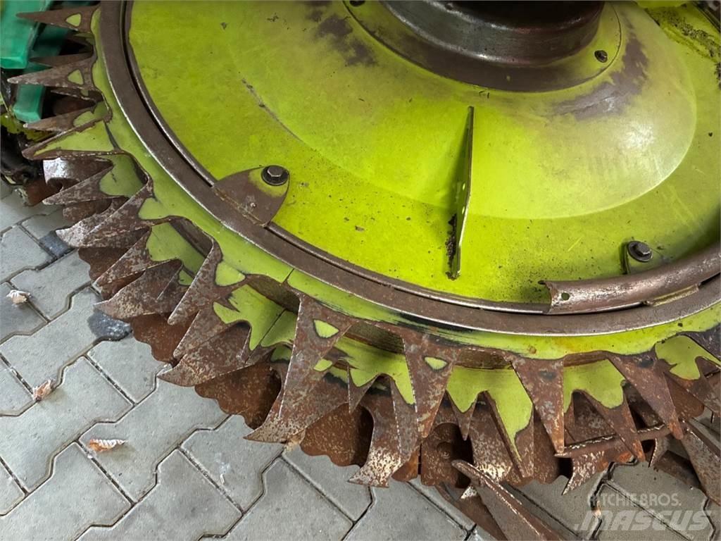 CLAAS Orbis 750 Farm Equipment - Others