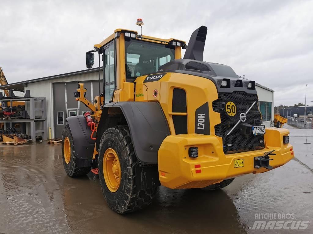Volvo L70H2 Wheel Loaders