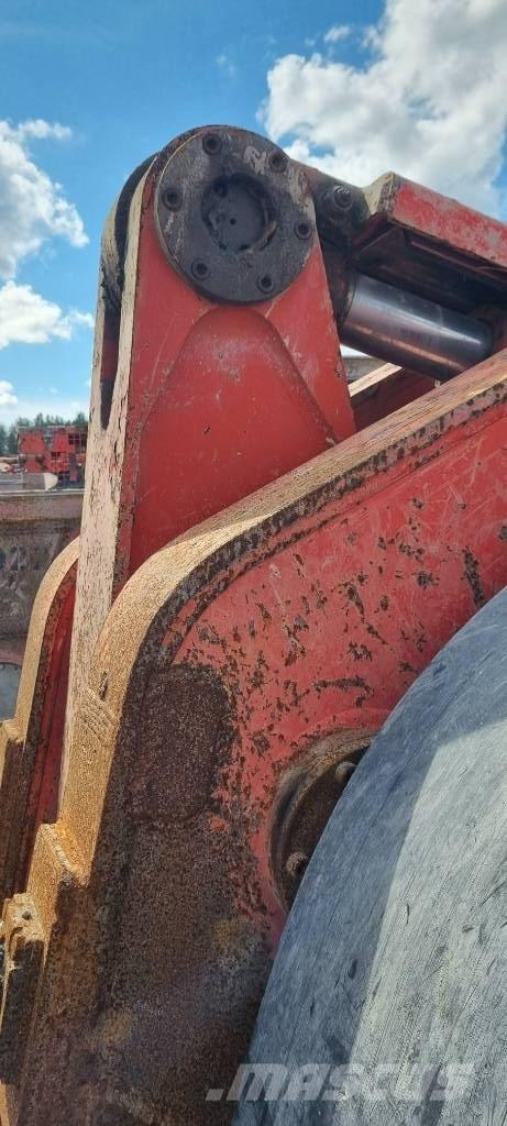 Sandvik LH 410 Mining Loaders