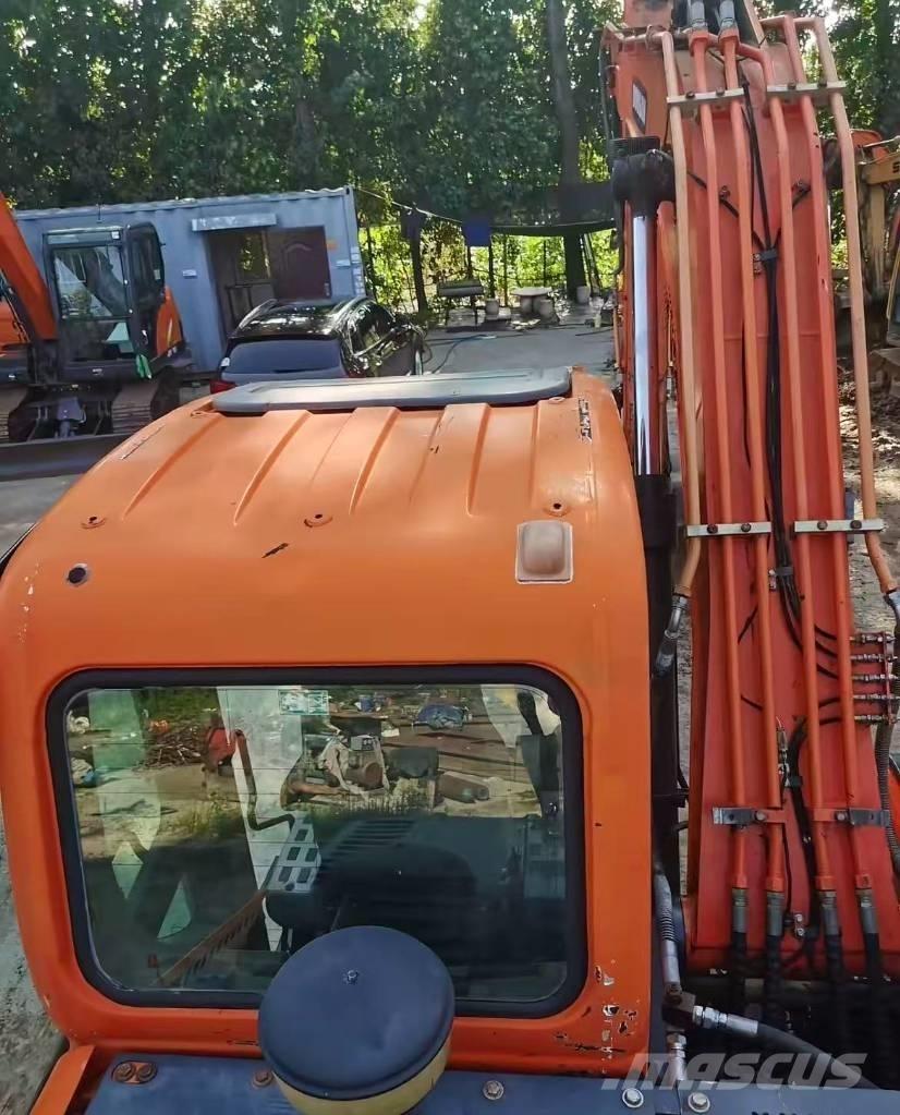 Doosan DX 150 Mini excavators  7t - 12t