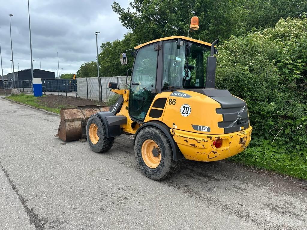 Volvo L 25 F Wheel Loaders