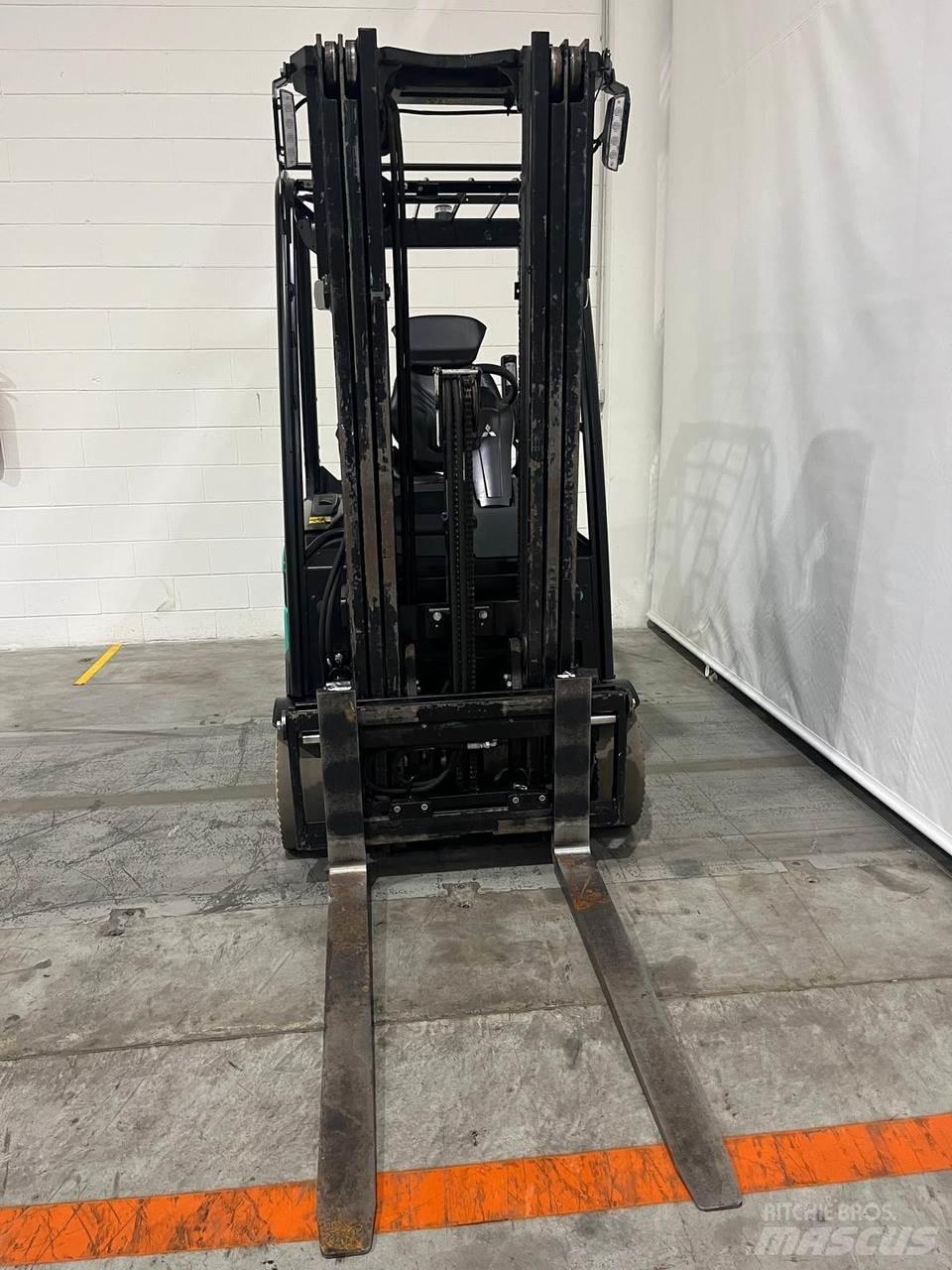 Mitsubishi FB16ACN Electric Forklifts