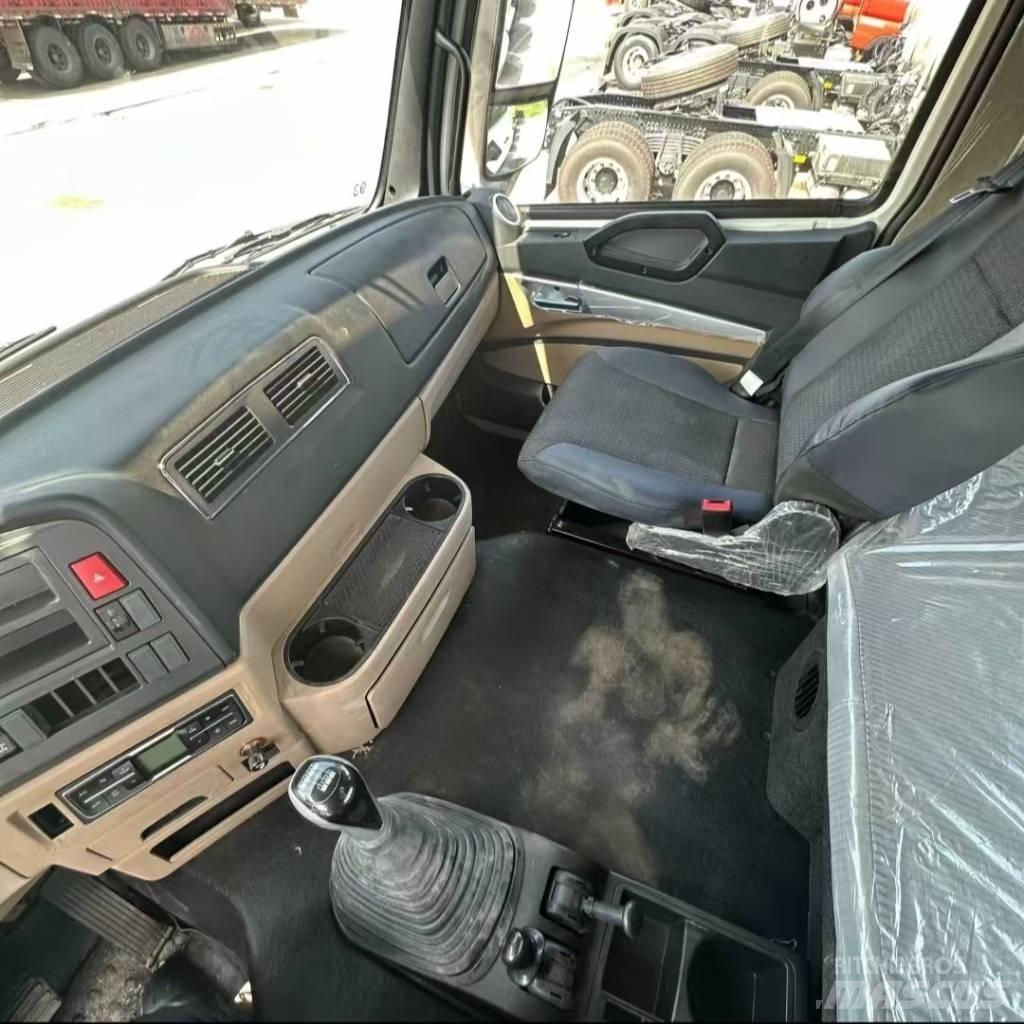 Howo 371 8x4 Dump Trucks
