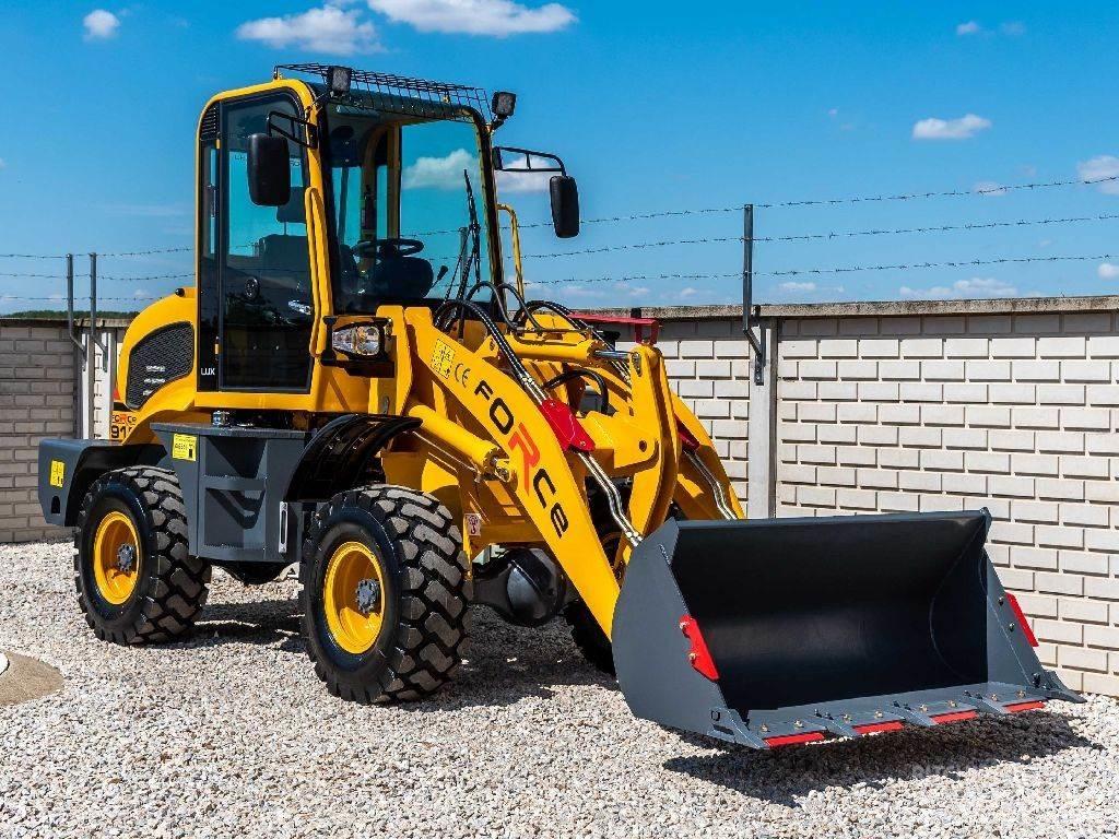 Force 915 lux Knuckleboom loaders