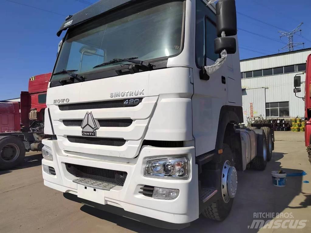 Howo 380 6x4 Conventional Trucks / Tractor Trucks