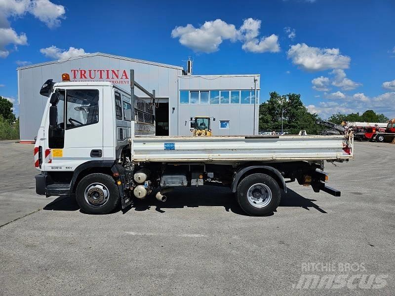 Iveco 80E 18 Flatbed Trucks
