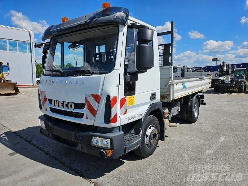 Iveco 80E 18 Flatbed Trucks