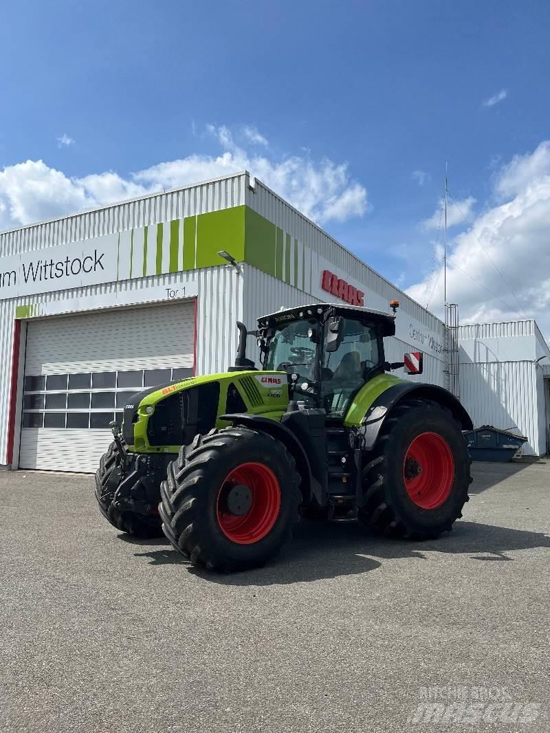 CLAAS Axion 950 Tractors