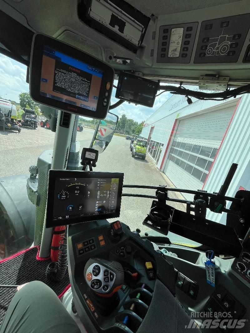 CLAAS Axion 950 Tractors
