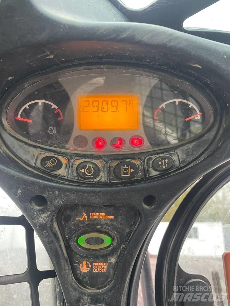 Bobcat T 650 Skid Steer Loaders