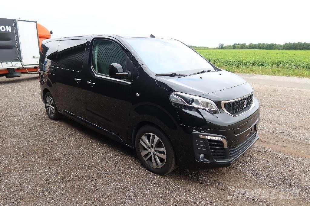 Peugeot E-Traveller Automobiles / SUVS
