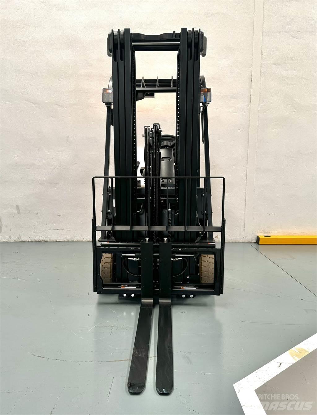  CPD18TVL Electric Forklifts
