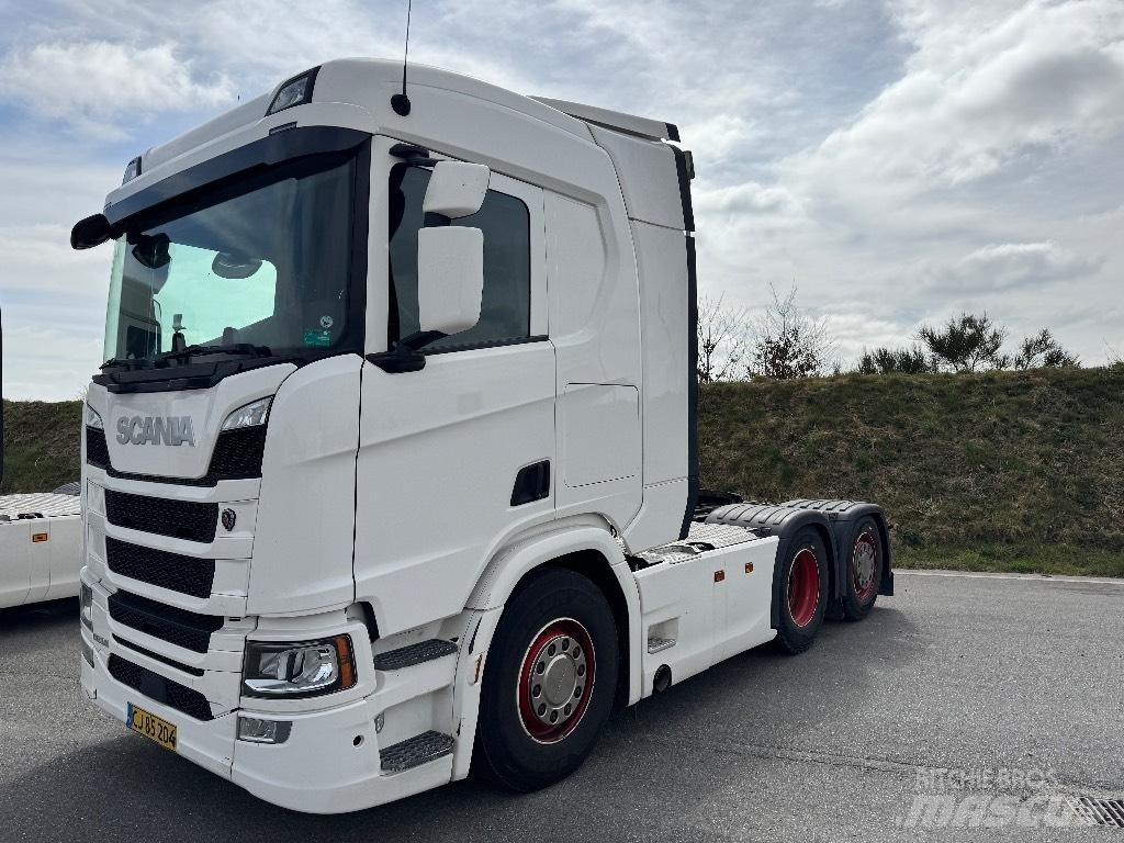 Scania R 500 Conventional Trucks / Tractor Trucks