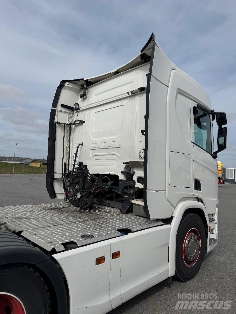 Scania R 500 Conventional Trucks / Tractor Trucks