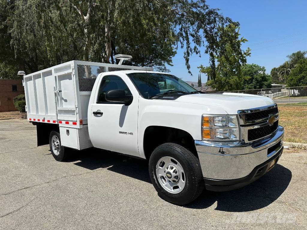 Chevrolet 2500 HD Pickup Trucks