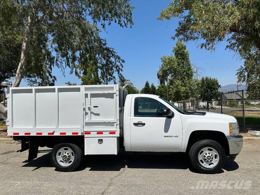 Chevrolet 2500 HD Pickup Trucks