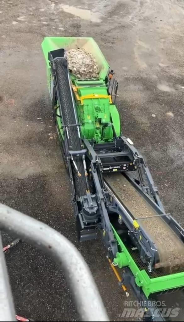 EvoQuip Cobra 290R Mobile crushers