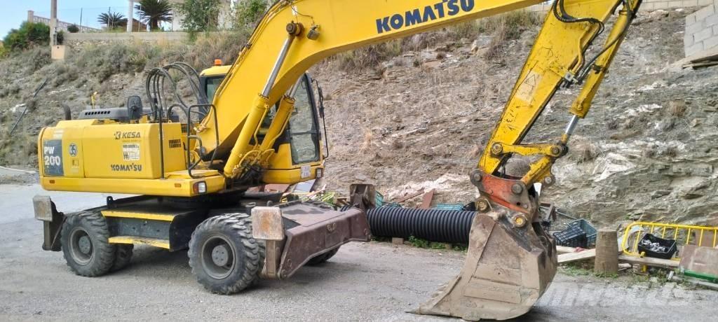 Komatsu PW 200-7 Wheeled Excavators