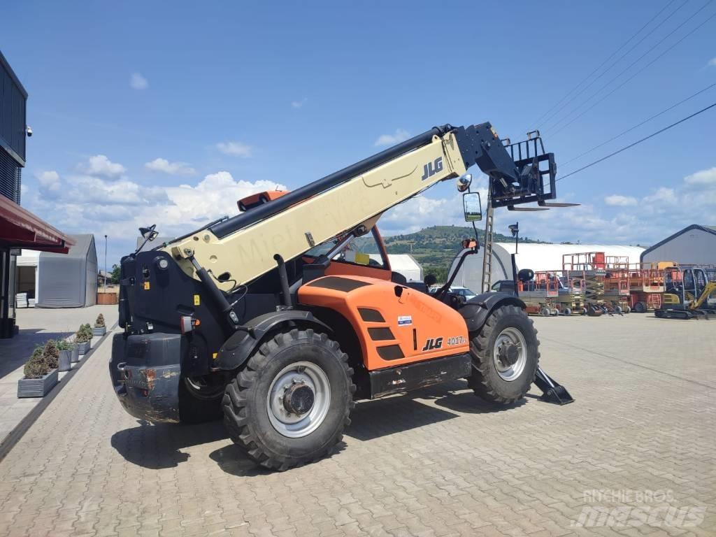 JLG 4017 Telescopic Handlers