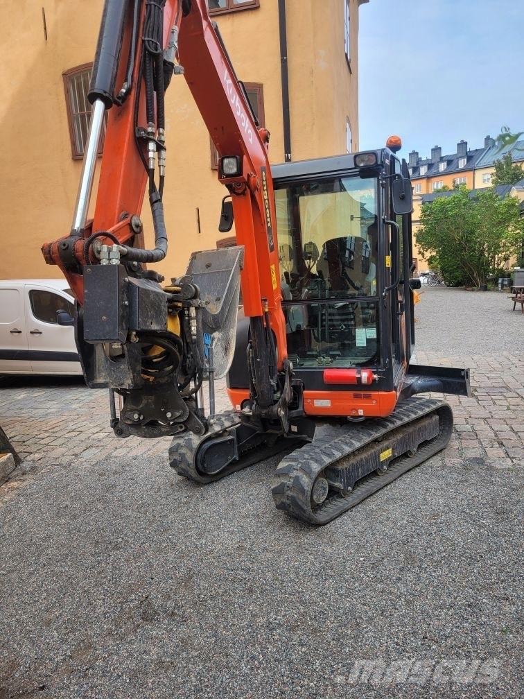 Kubota KX 027 Mini Excavators <7t (Mini Diggers)