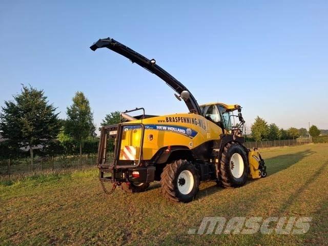 New Holland FR700 Self-propelled foragers