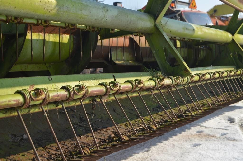 CLAAS 6m Harvester Headers