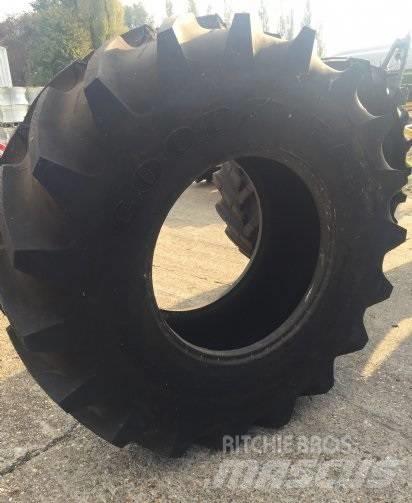 Goodyear 650/75R32 Tires, wheels and rims