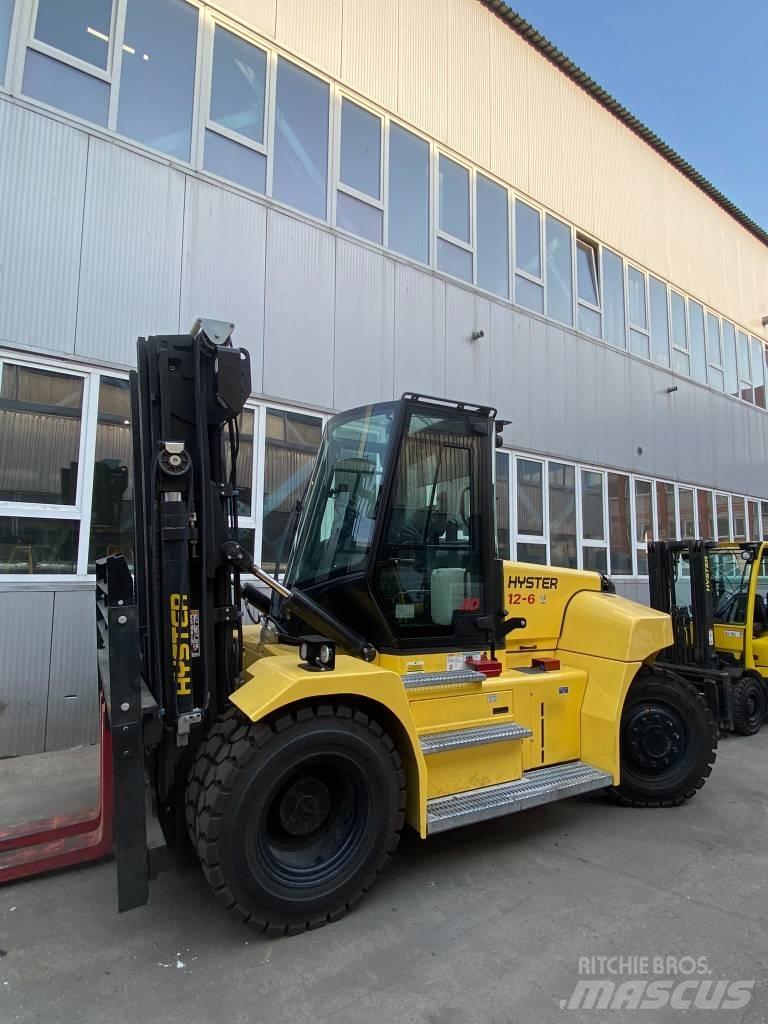 Hyster H12XD6 Diesel Forklifts