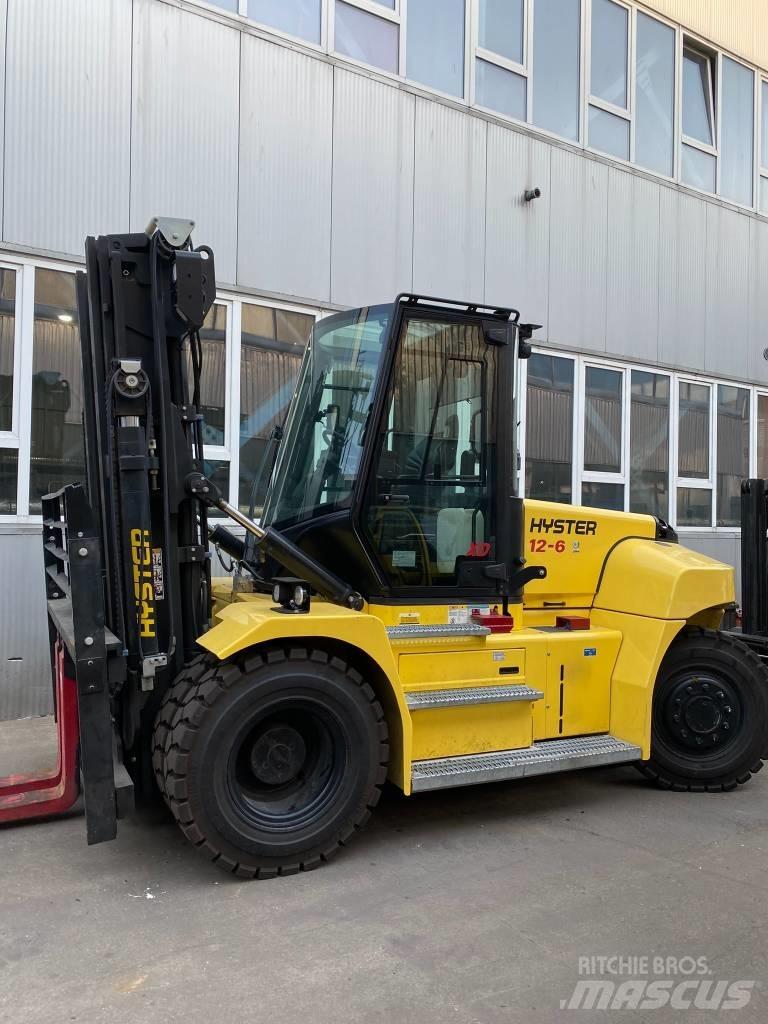 Hyster H12XD6 Diesel Forklifts
